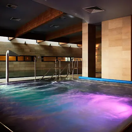 Vacationclub Ultra Marine Margo De Lux Апартаменти *