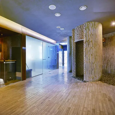 Апартаменти Vacationclub Ultra Marine Margo De Lux