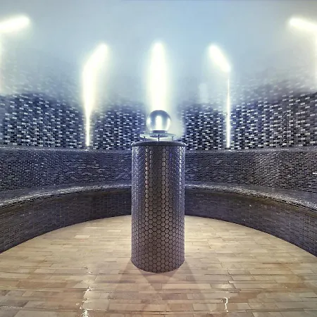 Апартаменти Vacationclub Ultra Marine Margo De Lux *